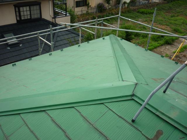 屋根塗装　棟修理