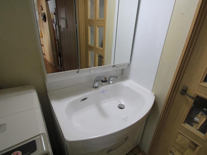 洗面化粧台　リフォーム　春日部市　株式会社小川