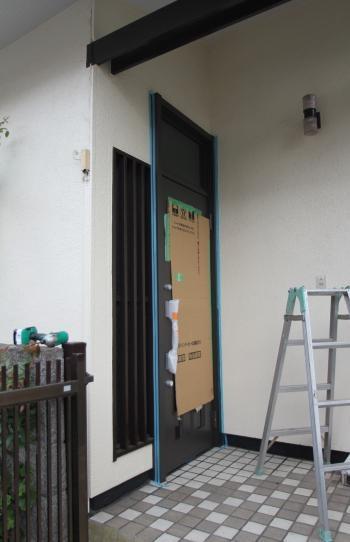 リクシルリシェント　春日部市　リフォームの小川　玄関ドアリフォーム