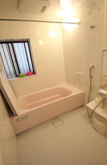 春日部市　浴室リフォーム　快適お風呂へ　リフォームの小川