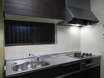 掃除も楽だし綺麗になったキッチンで料理がとても楽しいです。